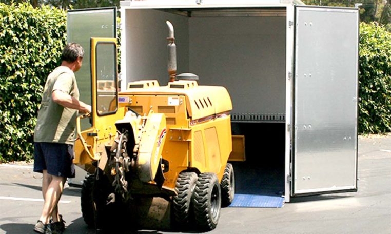 EnclosedGrinder-762x456