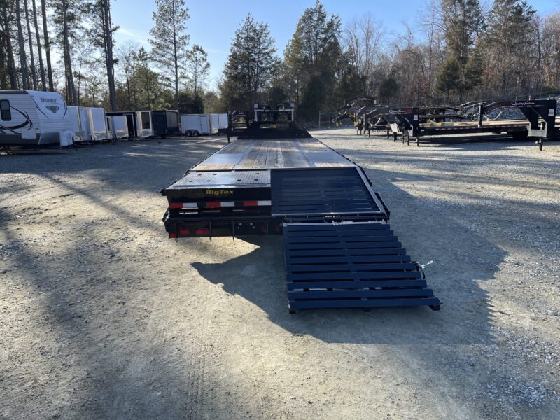 2024 Big Tex 22GN 8.5x30 Gooseneck Deckover Equipment Trailer Mega Ramps 24K GVWR for sale in Thomasville - Image 3