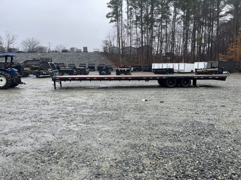 2025 Horizon FHZ 8.5x40 Gooseneck Deckover Equipment Trailer Ladder Ramps 26K GVWR for sale in Thomasville - - Image 7