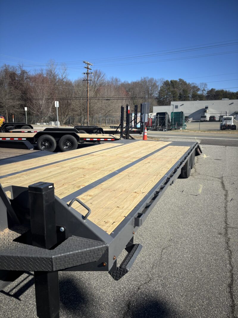 2025 Horizon FYZ 8.5x34 Gooseneck Deckover Equipment Trailer Hydraulic Dovetail 25K GVWR for Sale in Winston-Salem - - Image 11