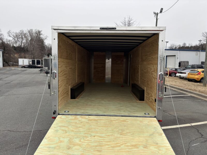 2025 Arising Industries 8.5x20 Enclosed STD Ramp 7K - Image 4