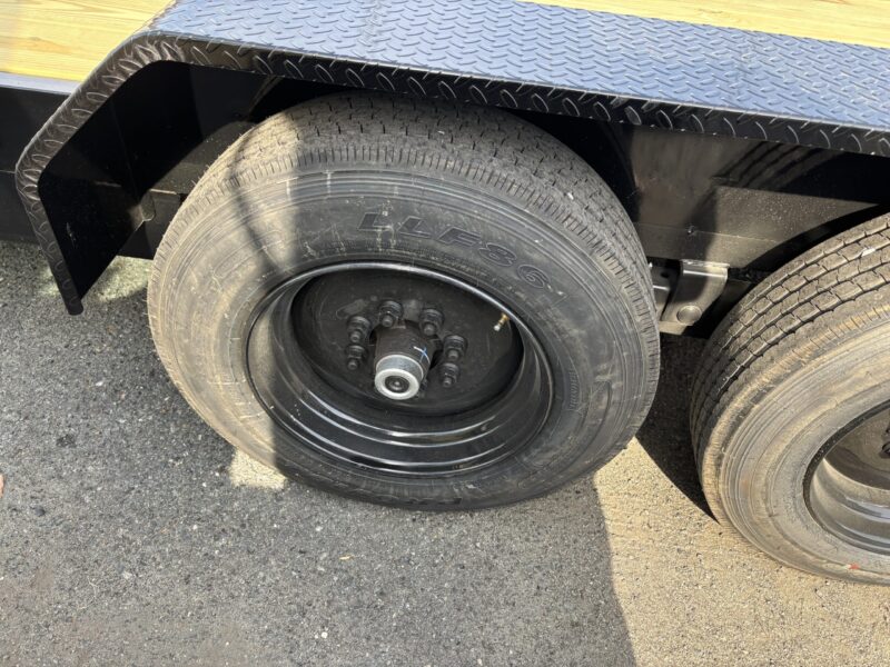 2025 Nolan Manufacturing 7x20 Equipment Trailer 17K GVWR - Image 5