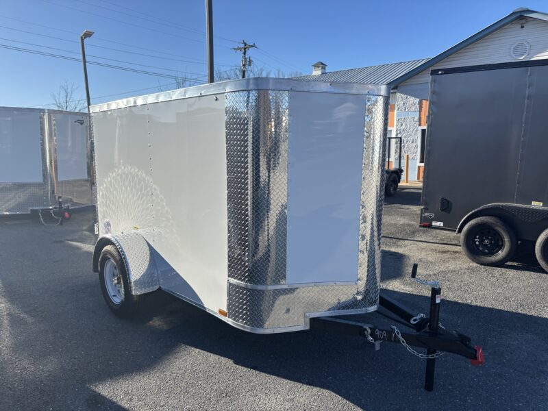 2025 Arising Industries 5x8 Enclosed Trailer STD Swing 3K GVWR -