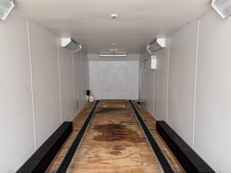 2017 Continental Cargo 8.5x26 Enclosed Trailer 7K GVWR - Image 9