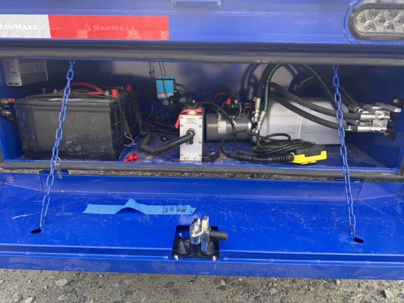 2025 RawMaxx HTX 8.5x40 Gooseneck Deckover Equipment Trailer 11' Hydraulic Tail 24K GVWR - Image 9