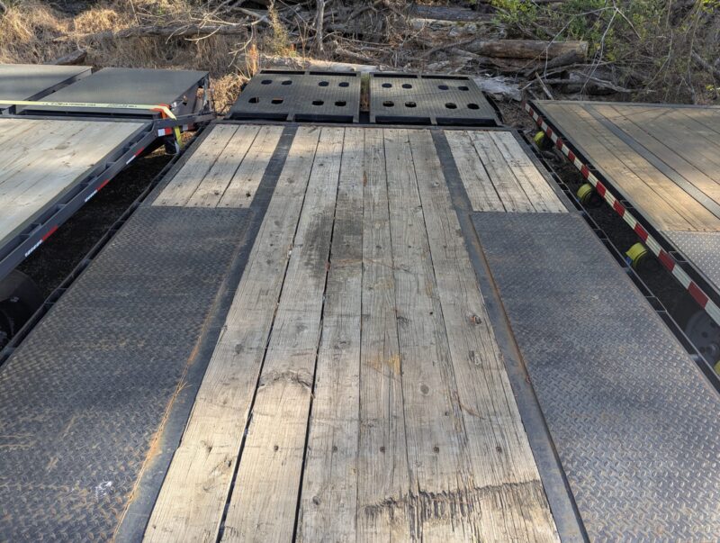 2020 Big Tex Used 25GN 8.5x35+5 Gooseneck Deckover Equipment Trailer Mega Ramps 26K GVWR - Image 12