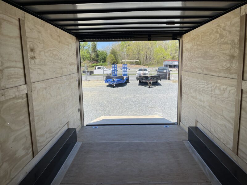 2025 Cynergy 8.5x16 Enclosed Pro Series V-Nose Ramp Black Out Package 7K - - Image 10