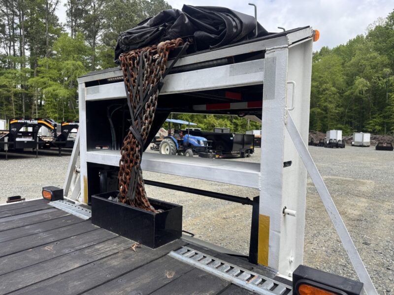 2021 Big Tex 16GN 8.5x40 Gooseneck Deckover Equipment Trailer Mega Ramps 17K GVWR for sale in Thomasville - Image 14