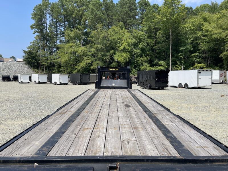 2022 Gatormade 8.5x30 Gooseneck Deckover Equipment Trailer 20K GVWR - Image 9