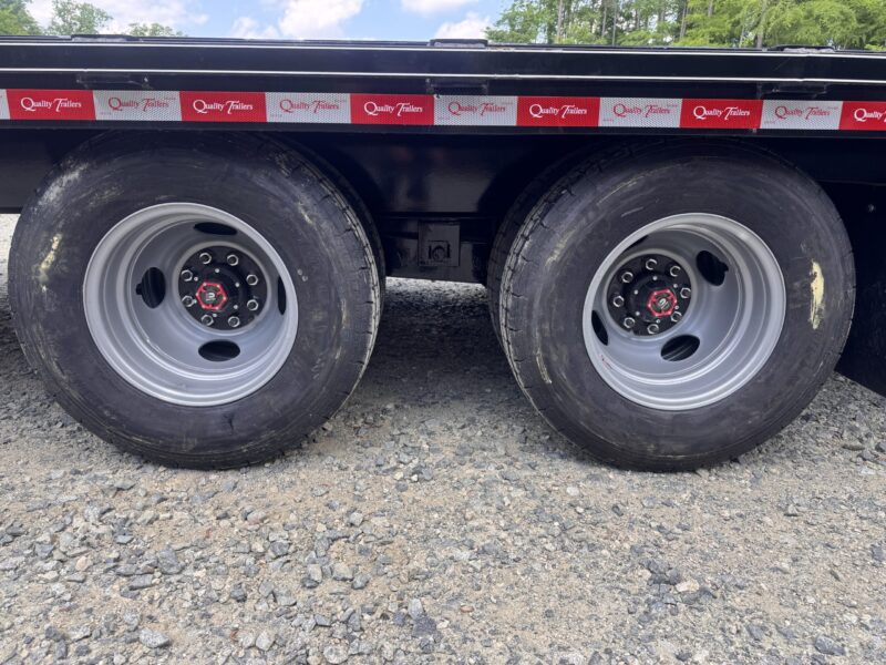 2025 Quality of OH 8.5x28 Gooseneck Deckover Equipment Trailer 22K GVWR - Image 4