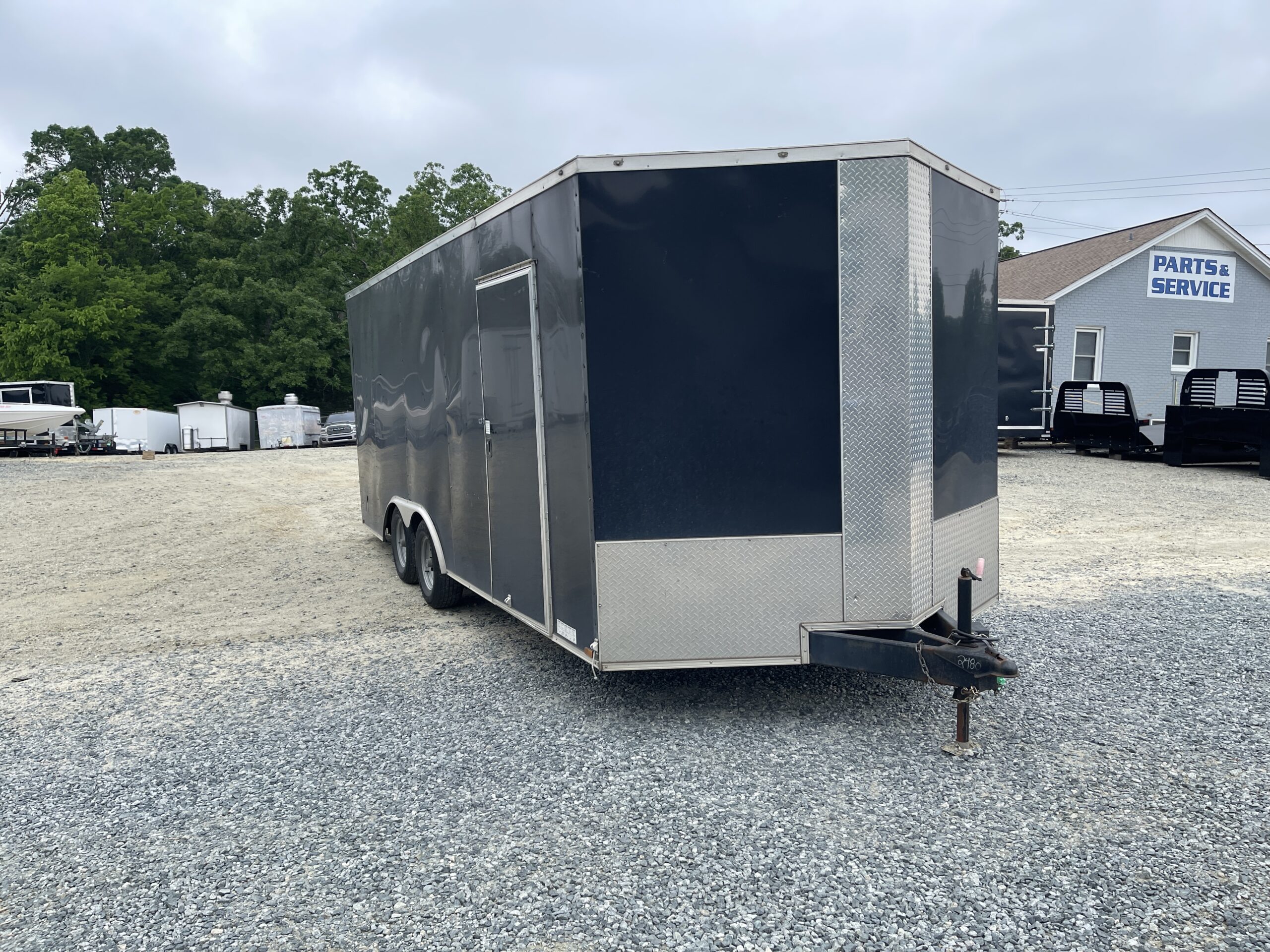 2022 Giddy Up USED 8.5x20 Enclosed STD Ramp 10K -