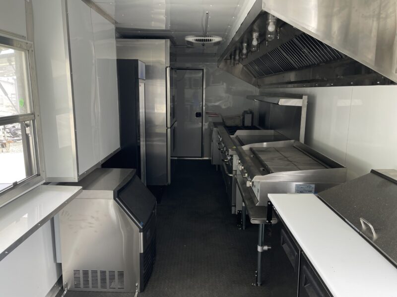 2025 Freedom 8.5x36 Tri-axle Custom Concession - - Image 21