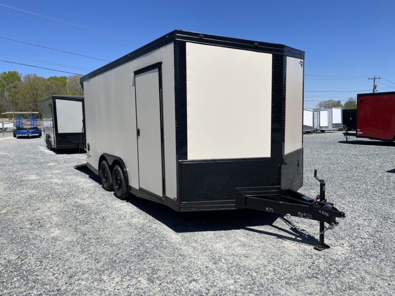 2025 Cynergy 8.5x16 Enclosed Pro Series V-Nose Ramp 7K - - Image 10