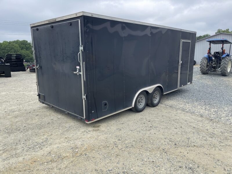 2022 Giddy Up USED 8.5x20 Enclosed STD Ramp 10K - Image 10