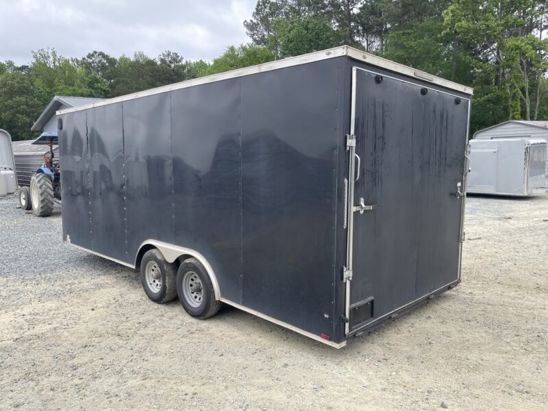 2022 Giddy Up USED 8.5x20 Enclosed STD Ramp 10K - Image 5