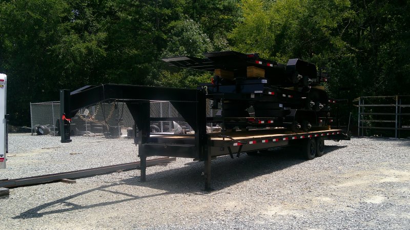 2026 Nolan 8.5x32 Gooseneck Deckover Equipment Trailer 17K GVWR
