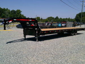 2027 Maxx-D 8.5x32 Gooseneck Deckover Equipment Trailer 17.5K GVWR